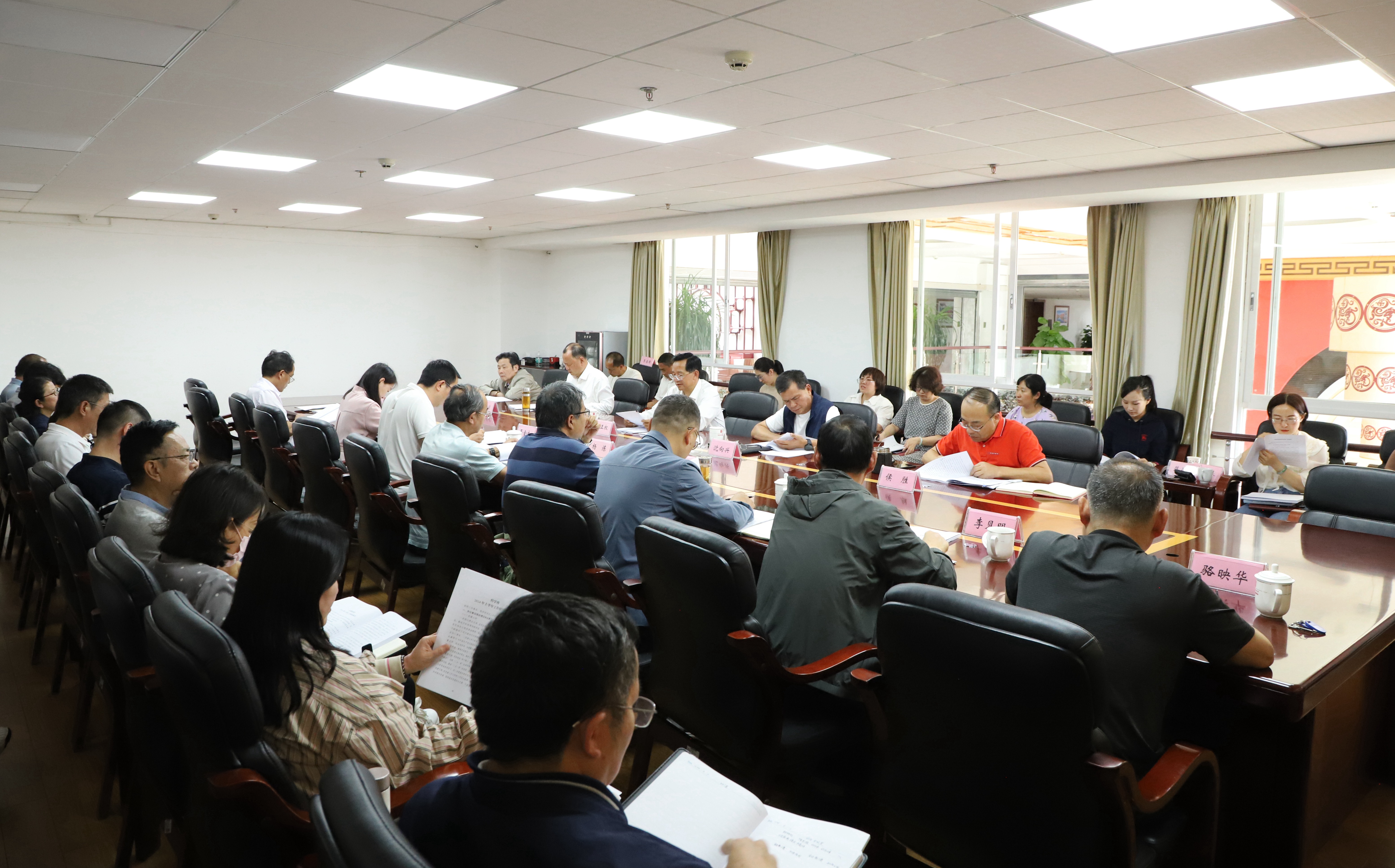 云南省社会科学院召开2024年上半年工作督查推进会议